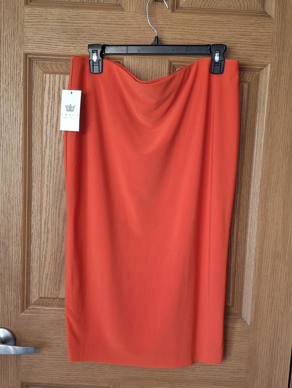 ❌️MARKDOWN!!! NWT CHAUS New York Vibrant "POPPY" Midi Skirt